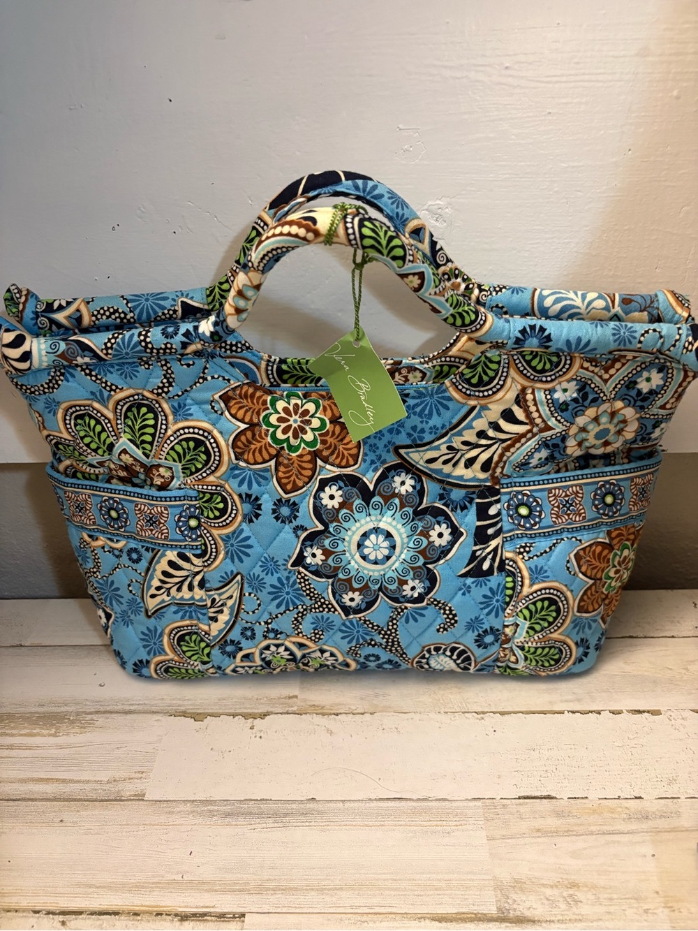 NWT Vera Bradley set Sholder Bag & matching wallet. In Turq. Retired